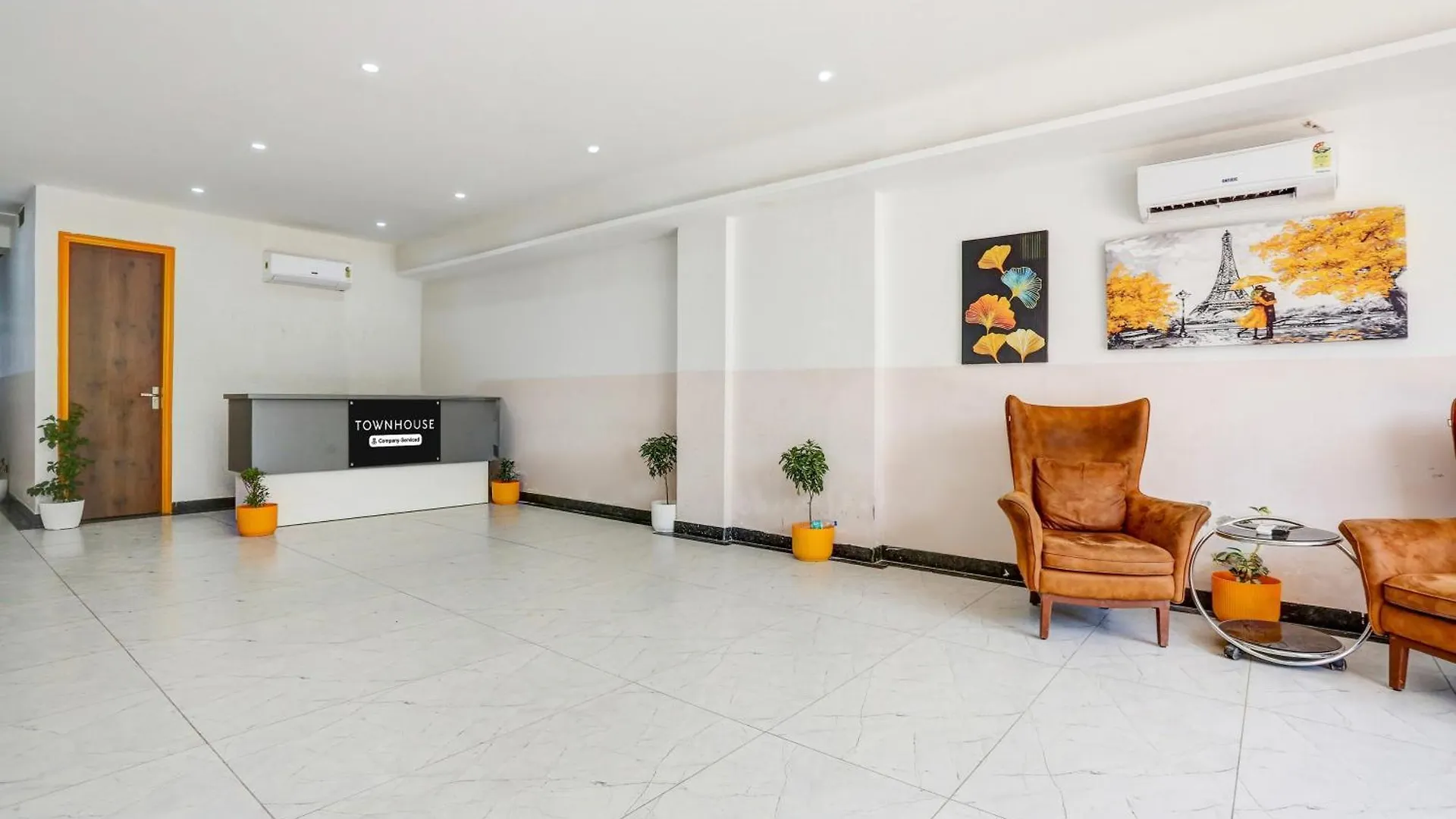 Hotel Super Townhouse Sector 69 Gurgaon
